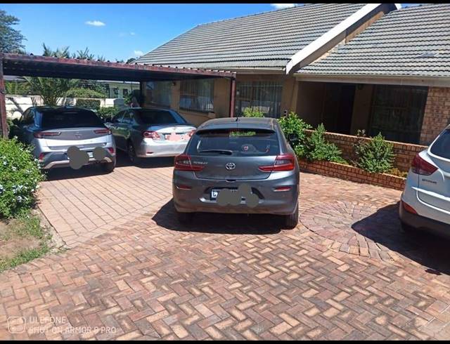 4 BEDROOM HOUSE FOR SALE IN EDENVALE EXT